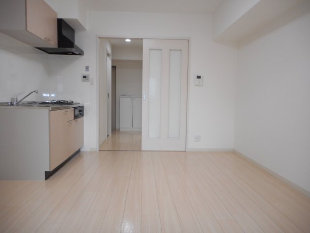エムズスクエア西田辺の居間写真