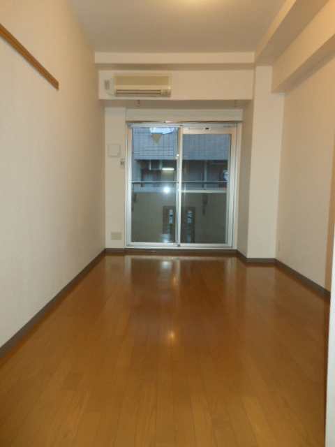 居室・リビング　別部屋参考写真