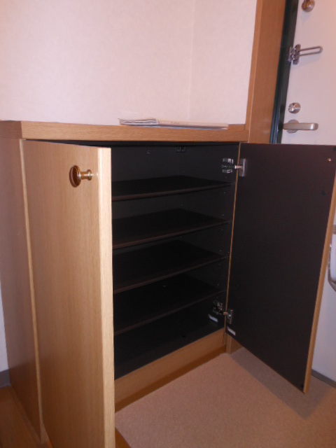 玄関　別部屋参考写真