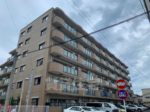 H・S TOWN