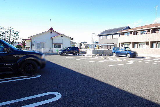 駐車場　※写真と現況が異なる場合は、現況を優先いたします。