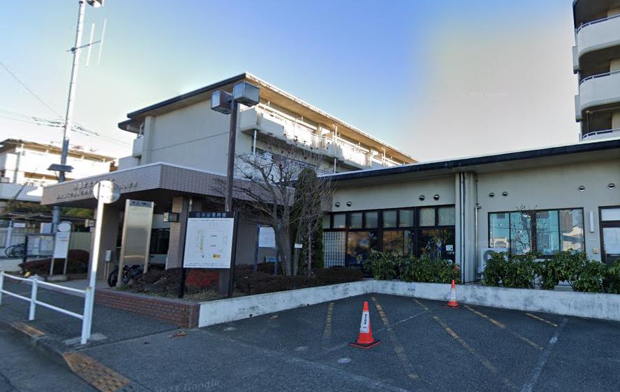 図書館　東村山市立廻田図書館（図書館）まで1068m