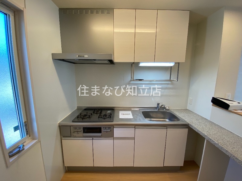 名鉄三河線 上挙母駅 徒歩13分 2階建 築10年のキッチン写真