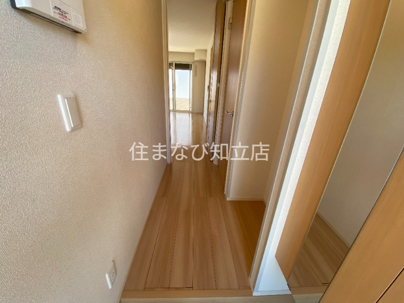 名鉄三河線 上挙母駅 徒歩13分 2階建 築10年の内装写真