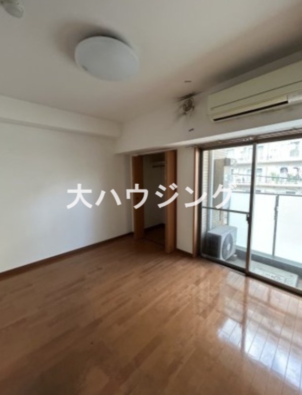 DeLCCS大森の居間写真