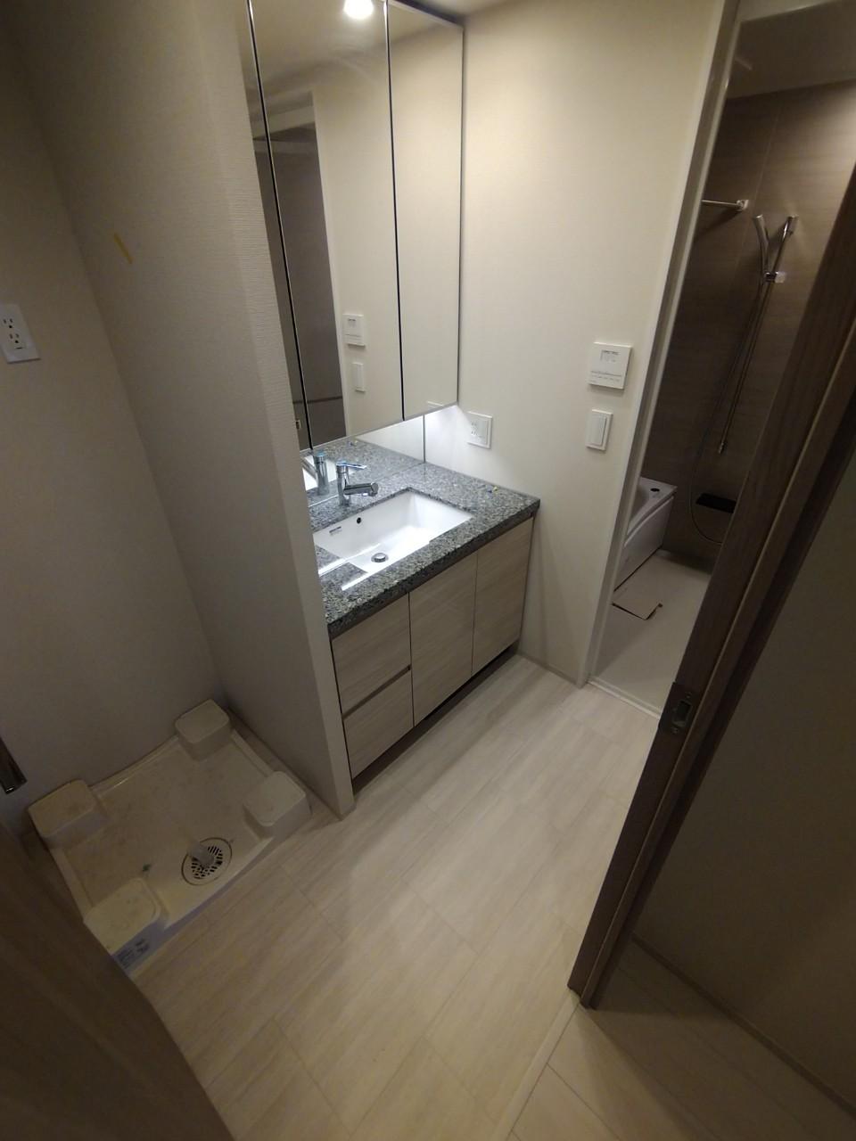 北浜ミッドタワーの内装写真
