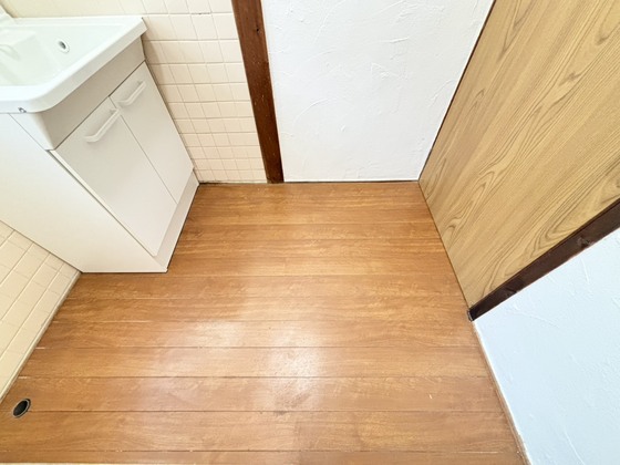 その他部屋・スペース　脱衣所（母屋）