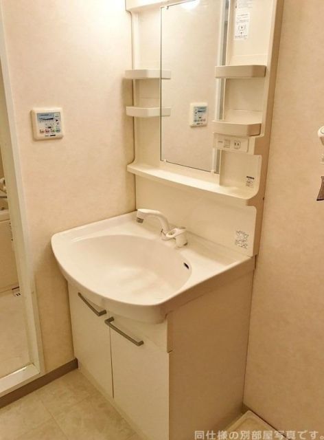 地下鉄御堂筋線 北花田駅 徒歩10分 7階建 築20年の内装写真