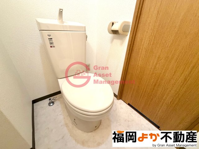 トイレ　トイレもきれいです
