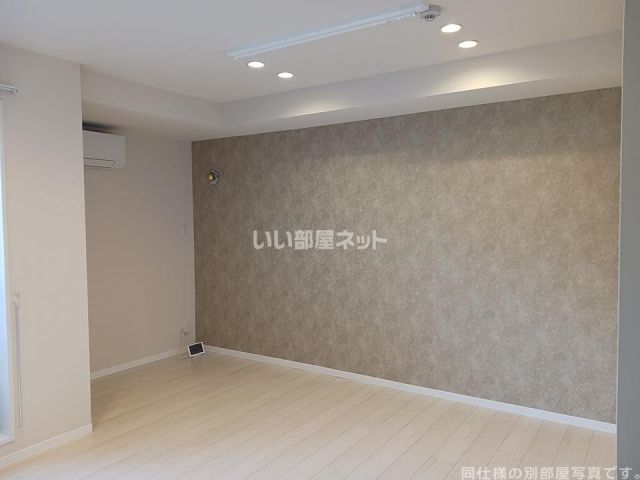 シャーメゾン月の杜の居間写真