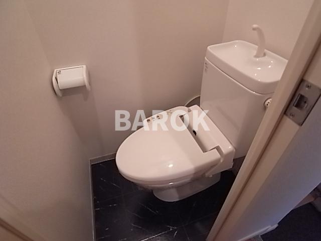 地下鉄七隈線 薬院駅 徒歩5分 11階建 築24年のトイレ写真