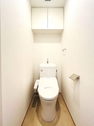 トイレ　落ち着いたトイレです