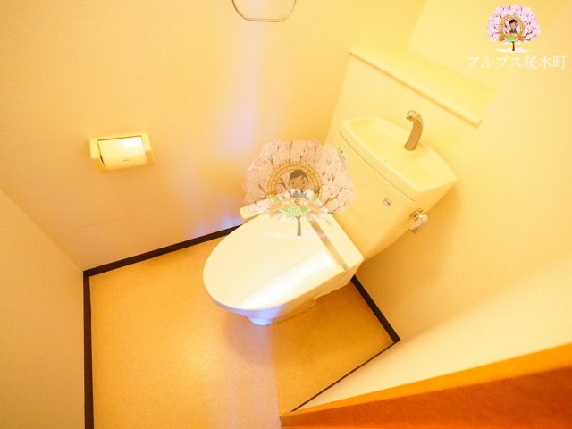 ＪＲ京浜東北線 横浜駅 徒歩5分 21階建 築24年のトイレ写真