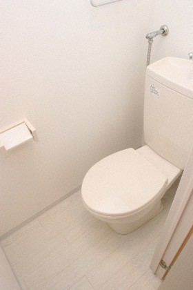フランセジュール裏参道のトイレ写真