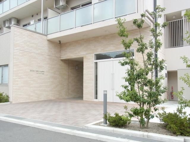 その他　★エントランス入り口★
