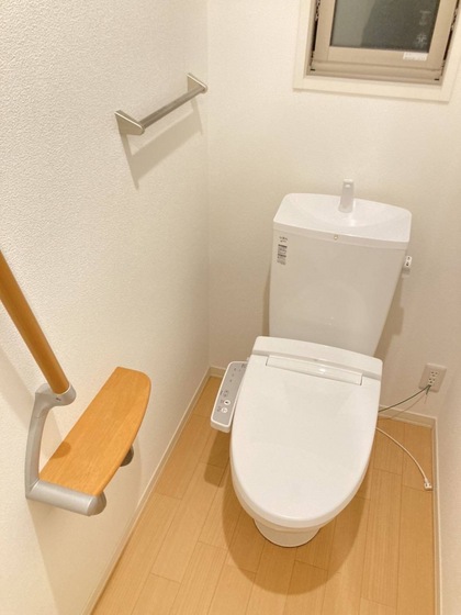 オーキッドのトイレ写真
