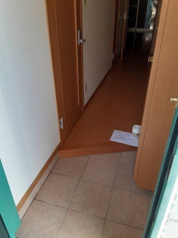 きらら草薙の玄関写真
