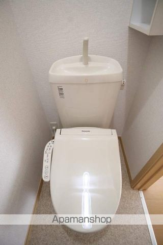 長良川鉄道 加茂野駅 徒歩18分 2階建 築18年のトイレ写真