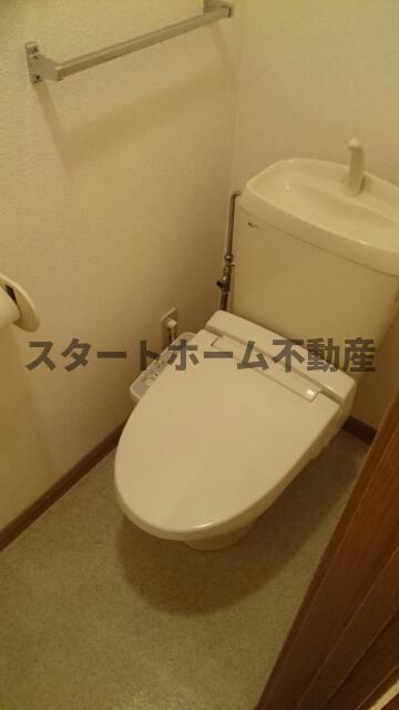 ＪＲ高徳線 板野駅 徒歩32分 2階建 築28年のトイレ写真