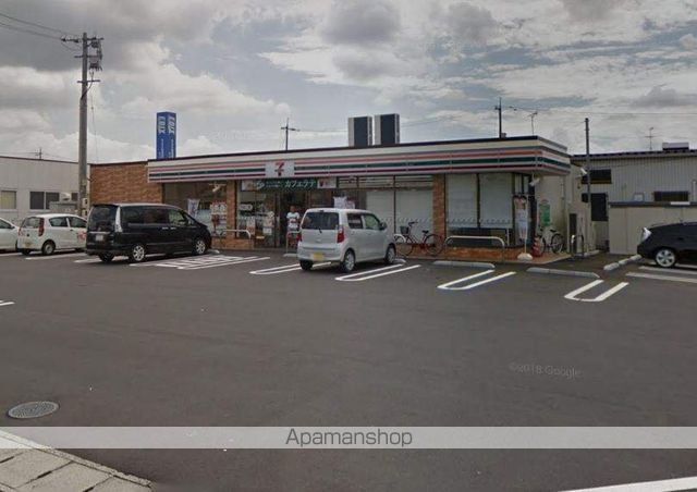 コンビニ　セブンイレブン岡山田中店（コンビニ）まで428m