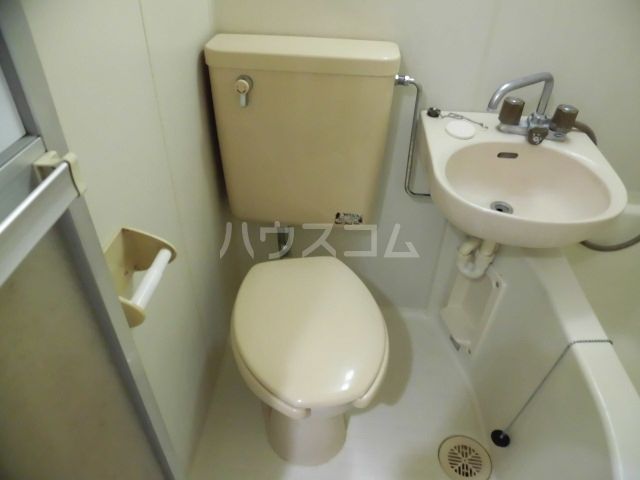 アークハイツ成増のトイレ写真