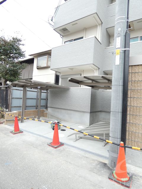 阪急千里線 豊津駅 徒歩5分 3階建 築6年の外観写真