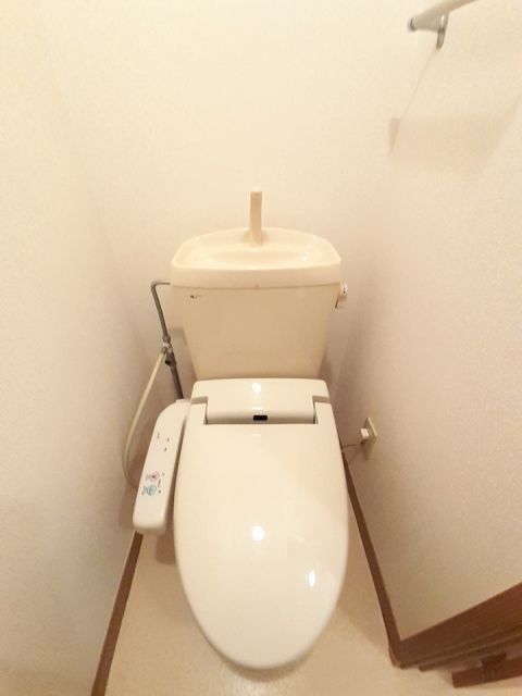 エルディム関森Bのトイレ写真