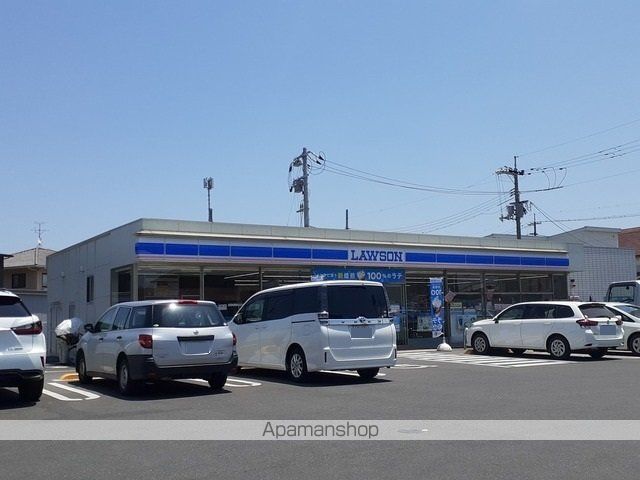 コンビニ　ローソン　岡山築港新町一丁目店（コンビニ）まで650m