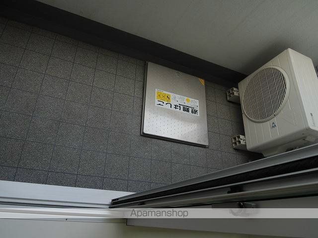 京急空港線 京急蒲田駅 徒歩5分 14階建 築15年の内装写真