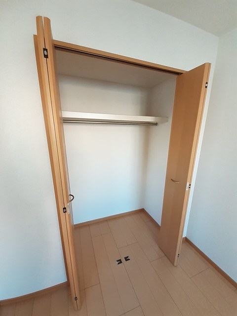 収納　クローゼット