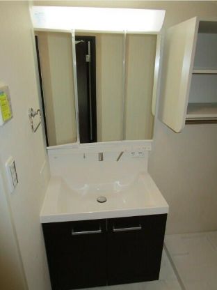 洗面設備　弊社は都内全域の物件をご紹介可能です！