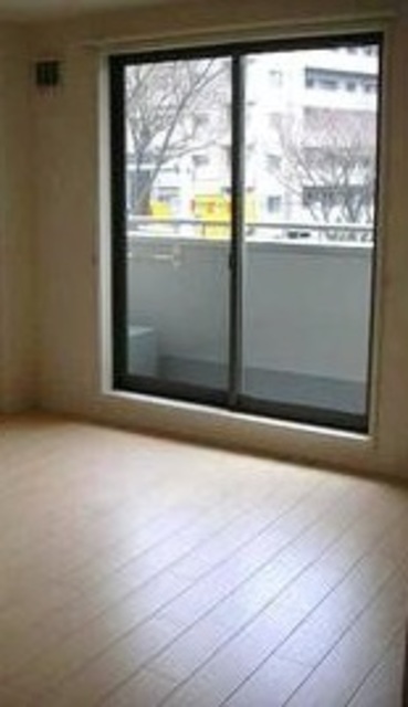 居室・リビング　室内