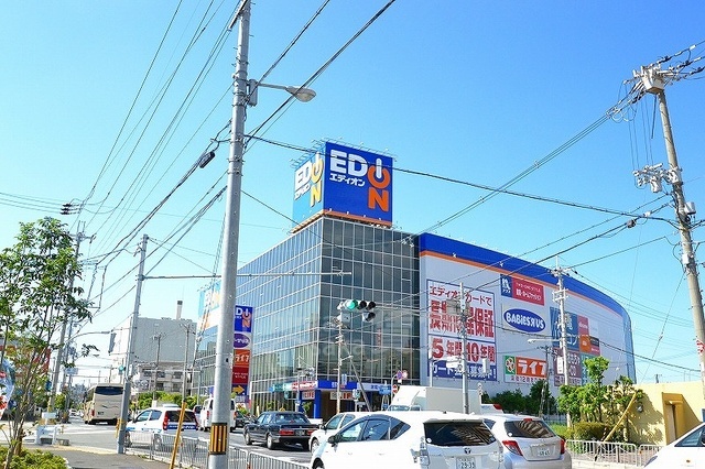 コンビニ　セブンイレブン　大阪三国本町3丁目店（コンビニ）まで353m