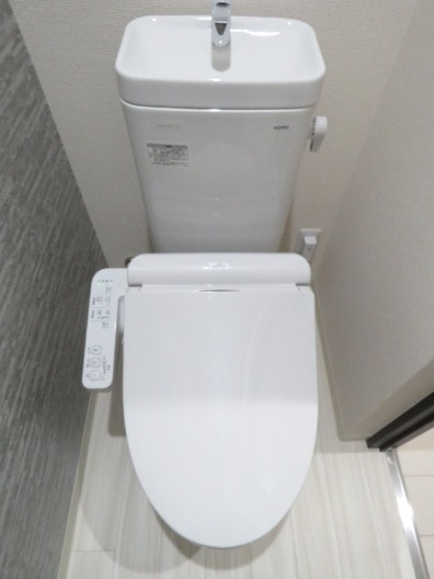 フジパレス浜寺石津東のトイレ写真