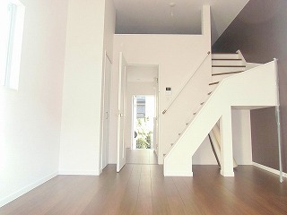 その他　画像は同物件。別部屋になります