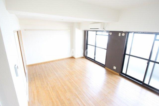 居室・リビング　使いやすい居間です