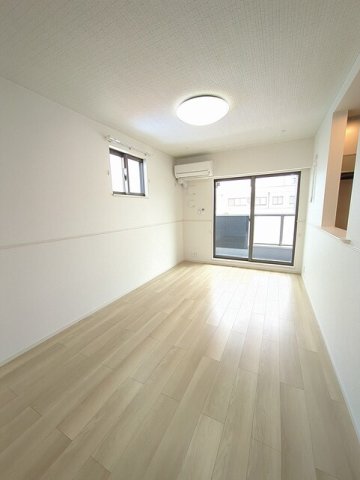 居室・リビング　おしゃれな居間です