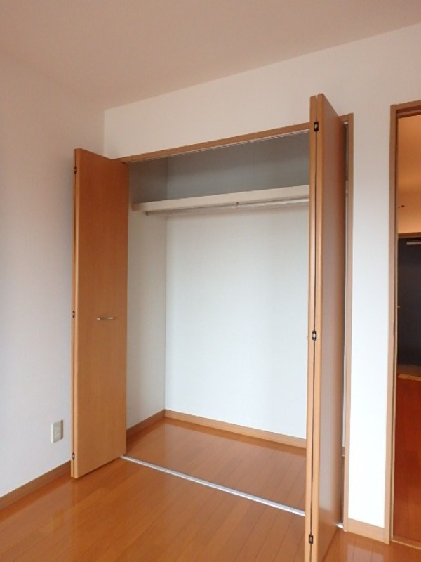 収納　図面と現状に相違がある場合には現状を優先