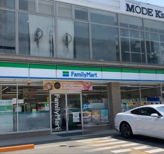 コンビニ　ファミリーマート宝塚栄町店（コンビニ）まで1230m