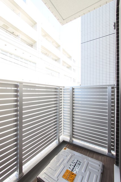 バルコニー　別タイプの部屋の写真です