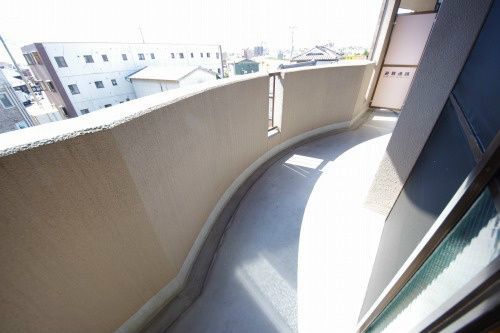 バルコニー　※類似室内