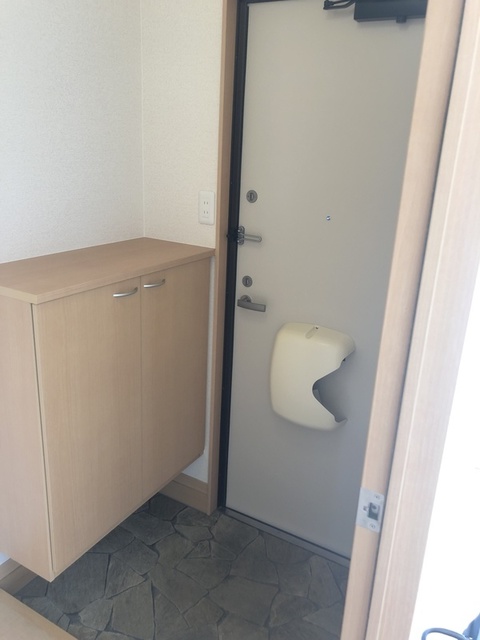 玄関　反転タイプ