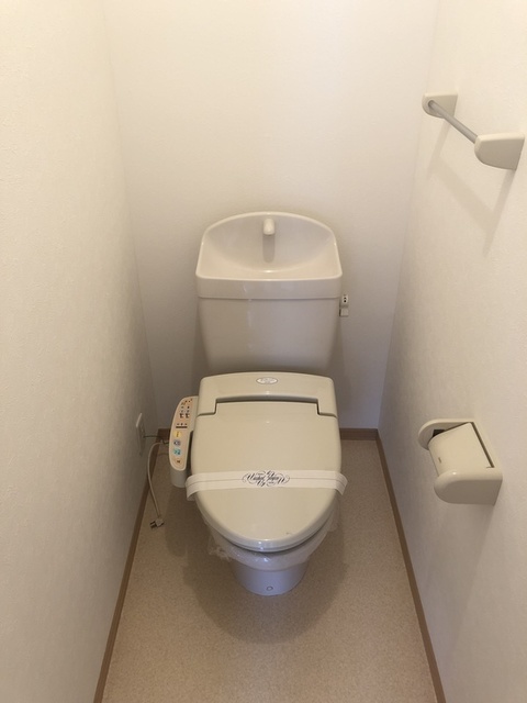 トイレ　反転タイプ