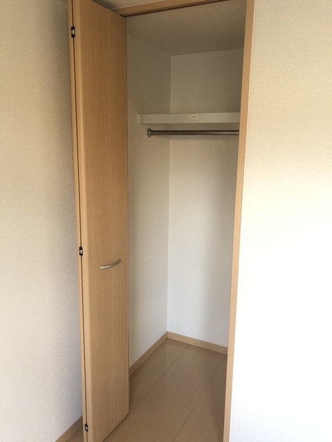 収納　反転タイプ