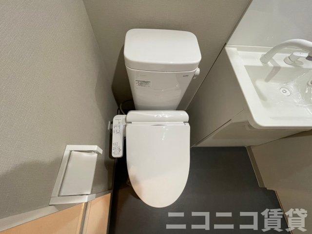 トイレ　新築イメージの為、現状を優先致します。