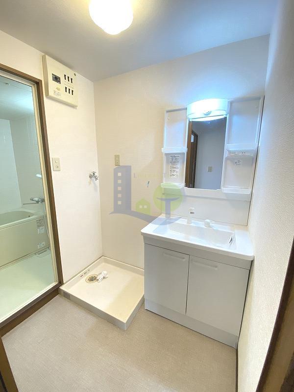 洗面設備　別部屋の参考写真