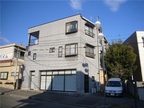 長澤マンションの外観写真