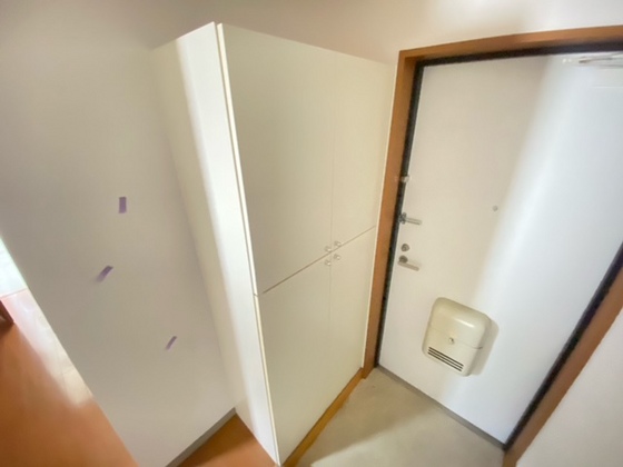 玄関　※別部屋の写真です