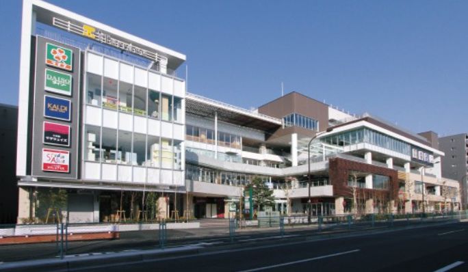 スーパー　ライフ落合南長崎駅前店（スーパー）まで629m