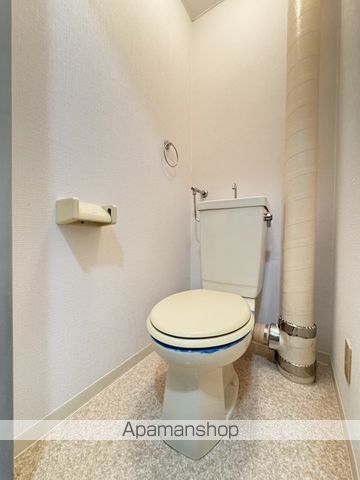 メゾン・ド・デトロワのトイレ写真